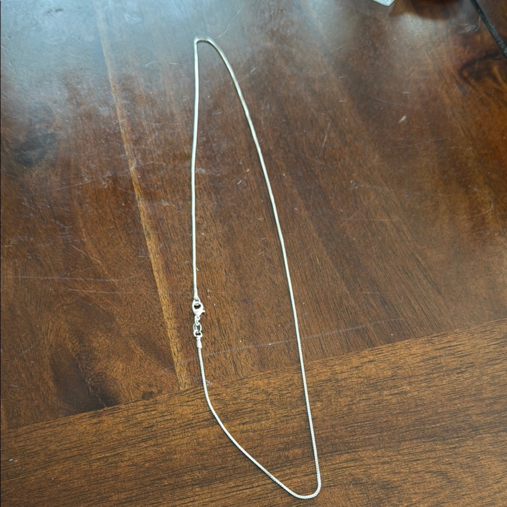 Elegant Silver Necklace